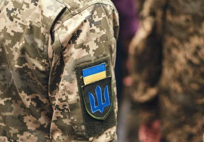 Можливі обмеження виїзду 17-річних за кордон під час мобілізації в Україні