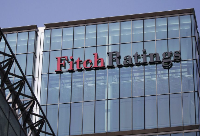 Fitch: ймовірність дефолту в Україні залишається високою