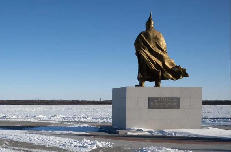 Війна в Україні приносить Китаю прибуток