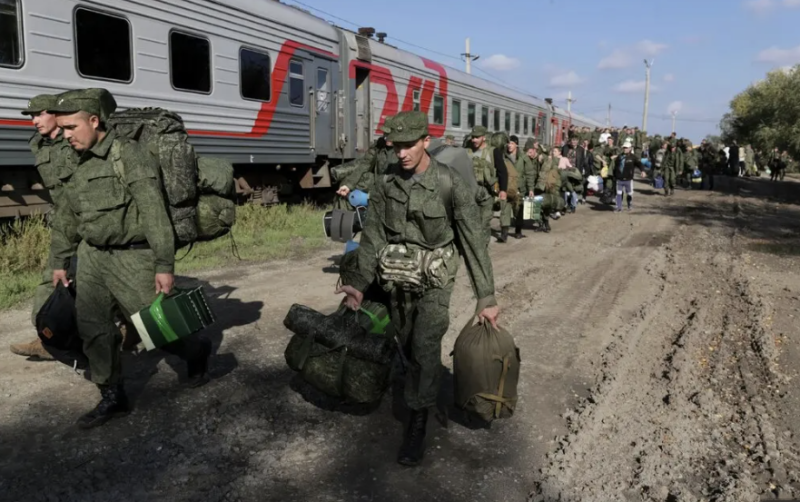 Щоб зміцнити російську армію, Путін спрощує шлях до громадянства для іноземних бойовиків