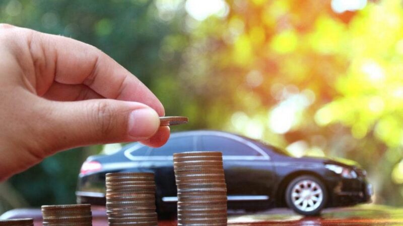 Власникам люксових авто не доведеться платити “податок на розкіш”