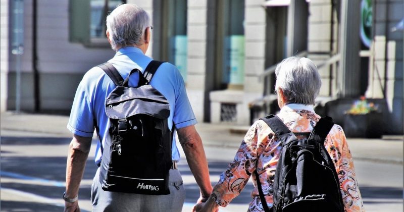 Хто може претендувати на пенсію померлого в Україні