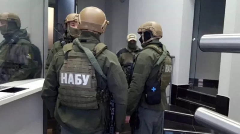 Обшуки НАБУ у керівництва Нацгвардії можуть мати політичний тиск