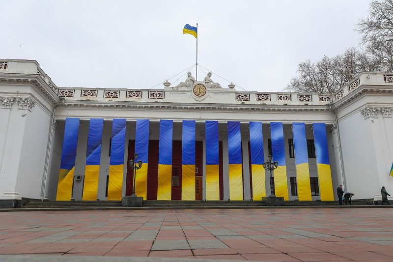 Політики з Одещини увійшли до лідерів за доходами в Раді