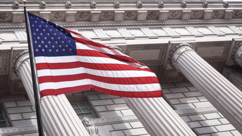 У США можуть запустити реаліті-шоу де іммігранти змагатимуться за громадянство