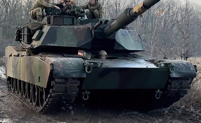 Австралія передала Україні більшість танків Abrams