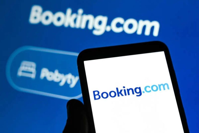 15 тисяч готелів світу готуються до позову проти Booking.com