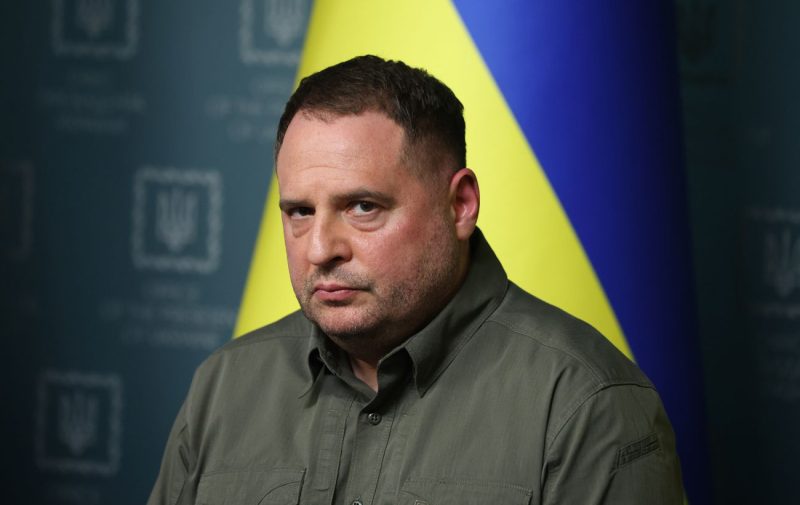 За столом переговорів переможцем буде Україна переконаний Єрмак