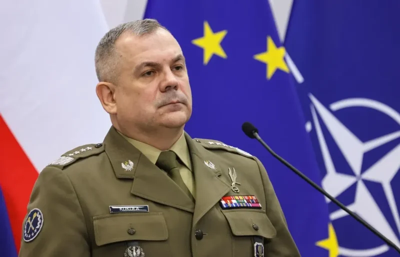 Білорусь попередила Польщу про рух дронів у її бік